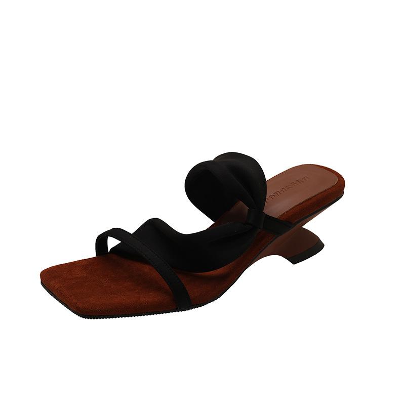 Temperament sexy high heels women's spring new commuter versatile wedge sandals French with skirt cool slippers