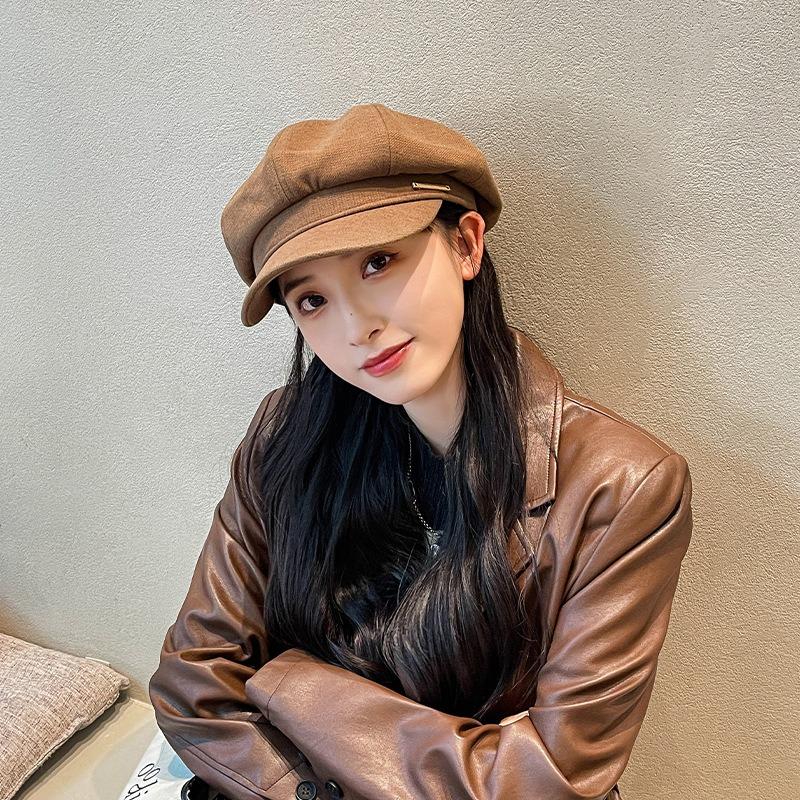 Octagonal hat women's autumn and winter retro literary and artistic versatile woolen hat metal label duck tongue beret showing face small painter hat