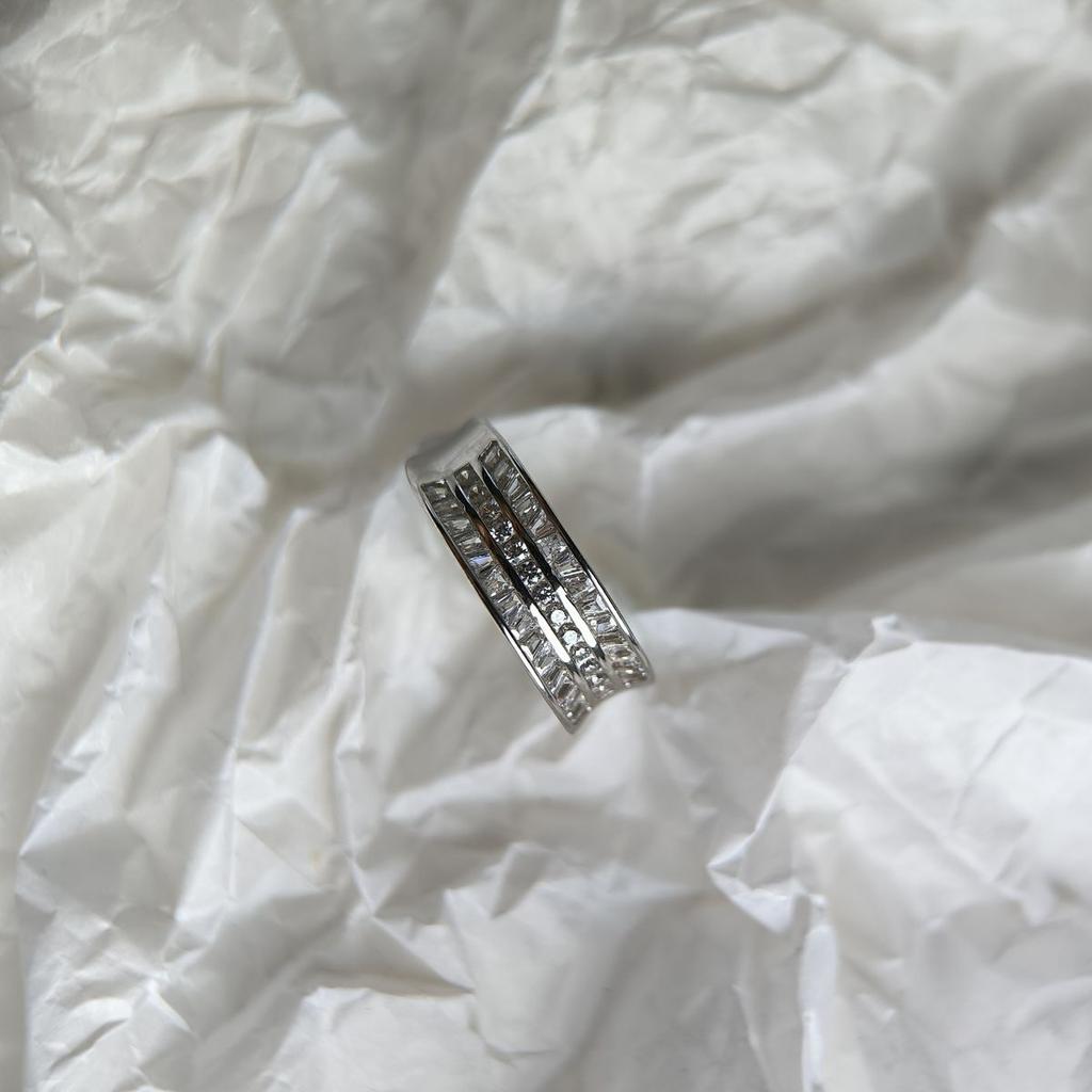 Silver Ring with Cubic Zirconia, Product Weight 4.16 G (2184423)
