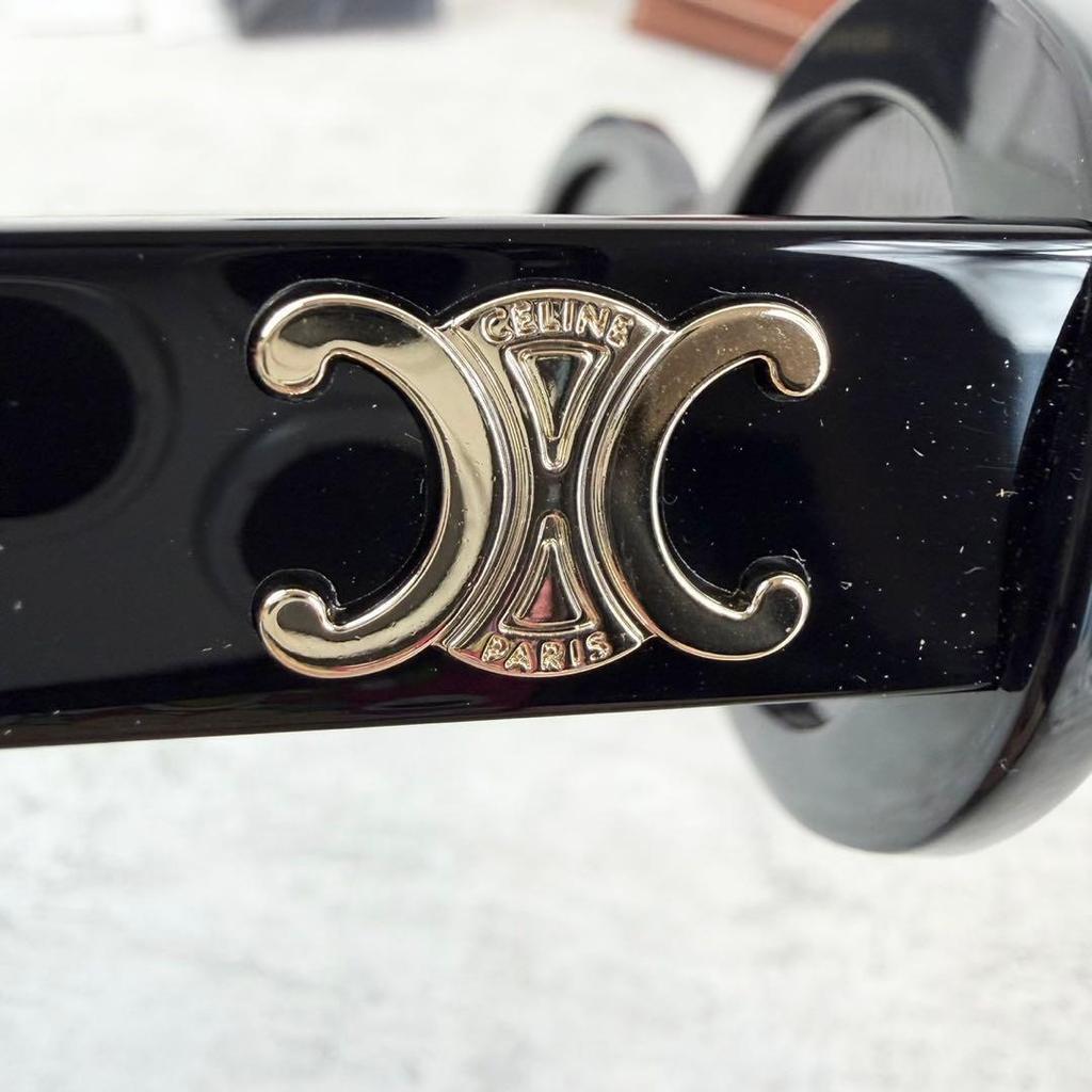 Used New and Unused CELINE Triomphe Sunglasses CL40194U