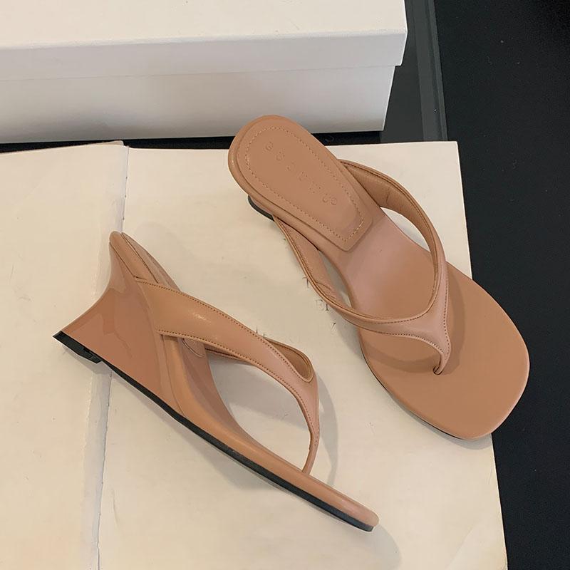 

Fashion 2025 New Fashion Square Toe Women Wedges Sandals Slippers Shoes Female Flip flops Footwear Ladies Heeled Slippers Shoes 35 бежевый