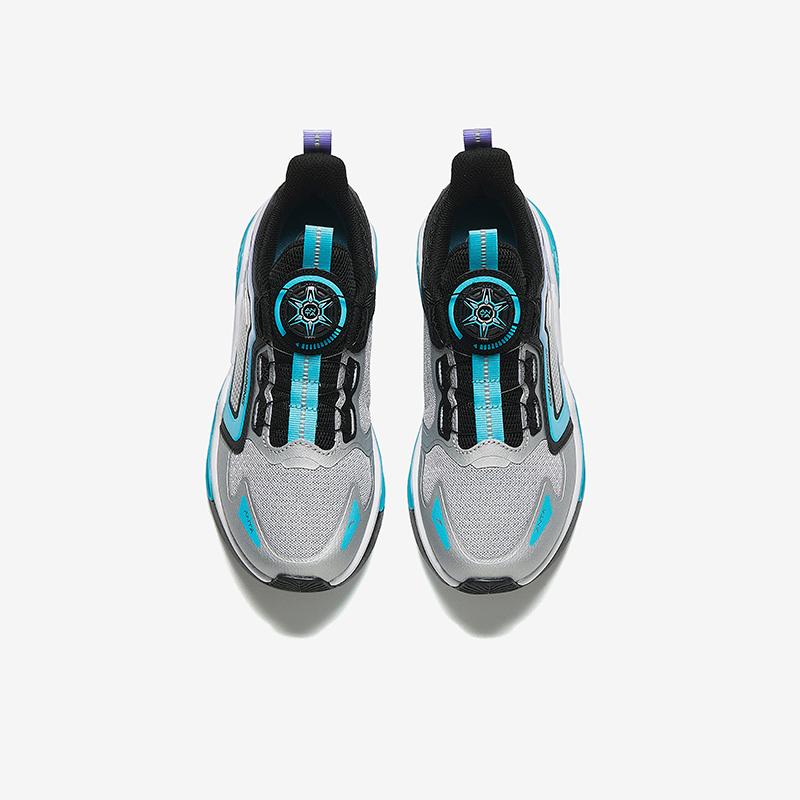 Anta Tênis de Corrida Infantil de Malha Respirável Moderno Versátil Durável Antiderrapante Cano Baixo Tênis Infantil Prata Preto Azul Lago A12435514-3