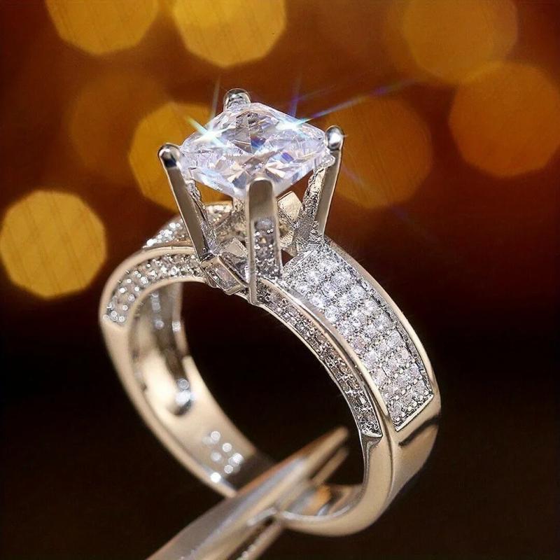 Classic Fashion Inliad Square Synthetic Zircon Rings for Women Elegant Sparking Wedding Engagement Silvery Plated Jewelry Crafts