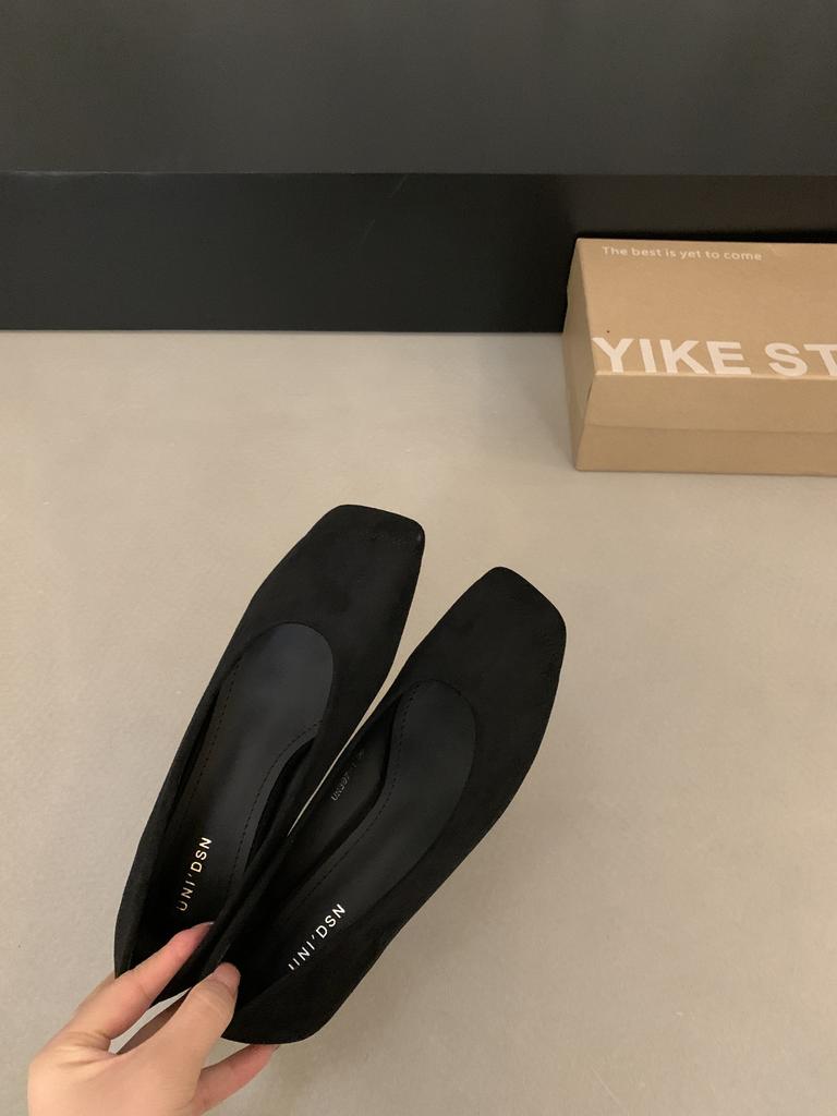 French kitten heel square head shallow mouth single shoes women's shoes spring and autumn 2025 new suede thin heel versatile evening shoes