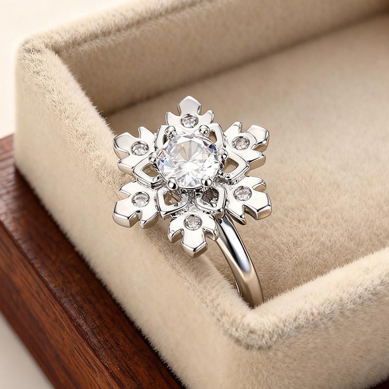 CopperSnowflake Ring Shiny AAA Zircon Winter Wedding Jewelry Gift for Women Snow Flower Party Accessory