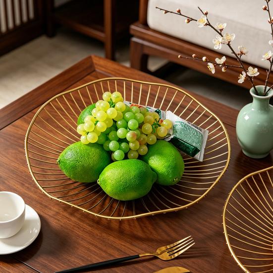 Household Fruit Plate Thickened Iron Fruit Bowl with Large-Capacity Draining Design for Kitchen Counter Anti-Rust Snack and Fruit Holder Tray Home