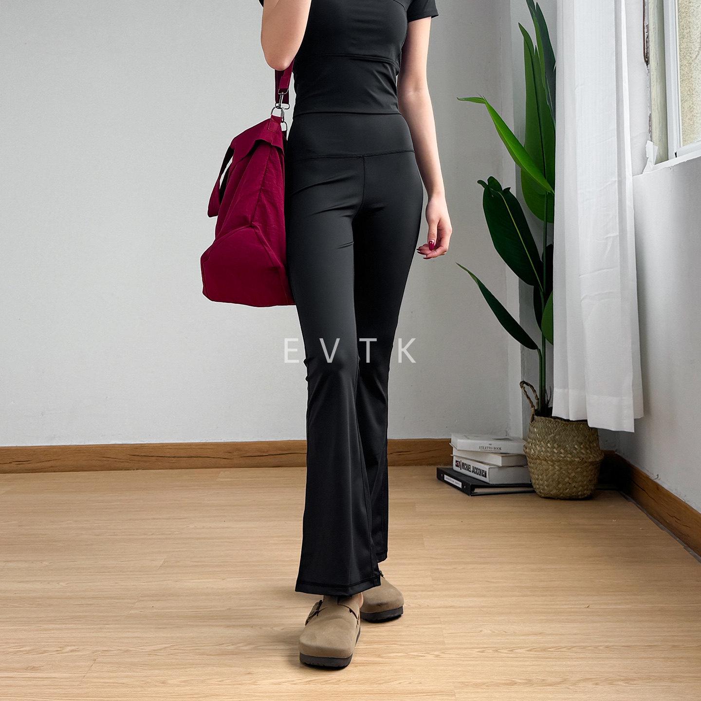 

Women’s High-Waist Hip-Lifting Set: Visually Elongates Legs with Square Neck and Short Sleeves XL