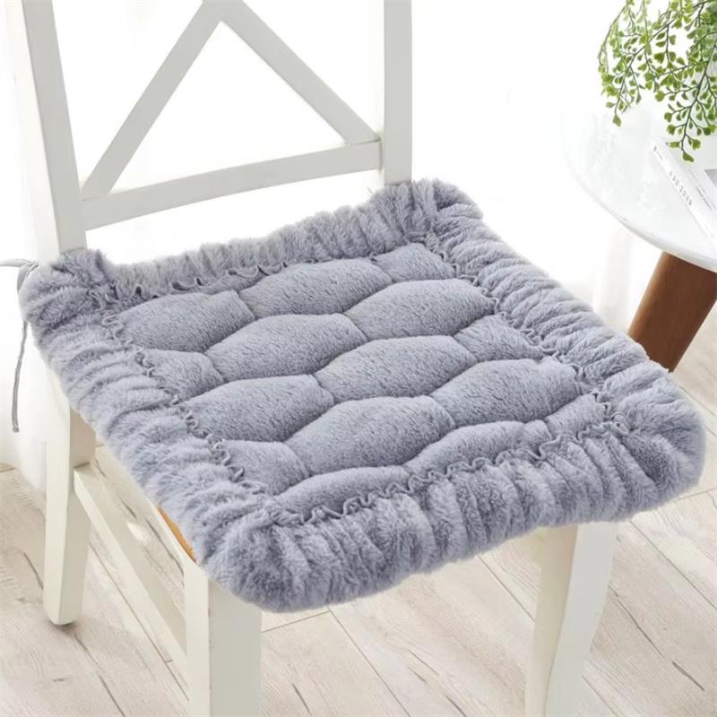 

Simple Grid Pattern Plush Dining Chair Pads Office Soft Computer Chair Cushion Minimalist Style Household Decoration Seat Mats 40x40cm