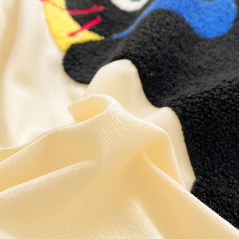 Gentle Cream Tone Duvet Cover Embroidery Craft Kitten Pattern Bedding Skin-friendly Washed Cotton Quilt Cover for Boys and Girls