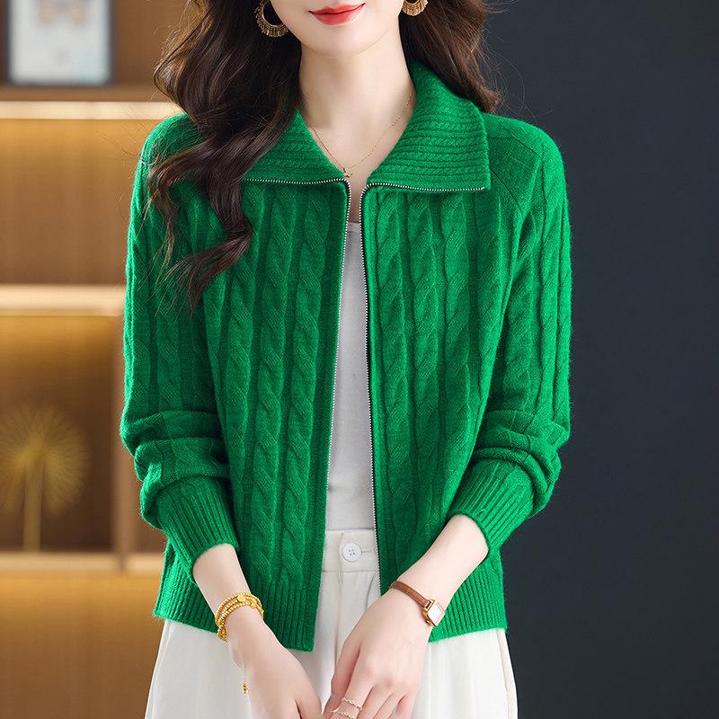 Petite Zipper Knit Lapel Cardigan Coat for Women - Short Style, Suitable for Spring, Autumn, Winter.