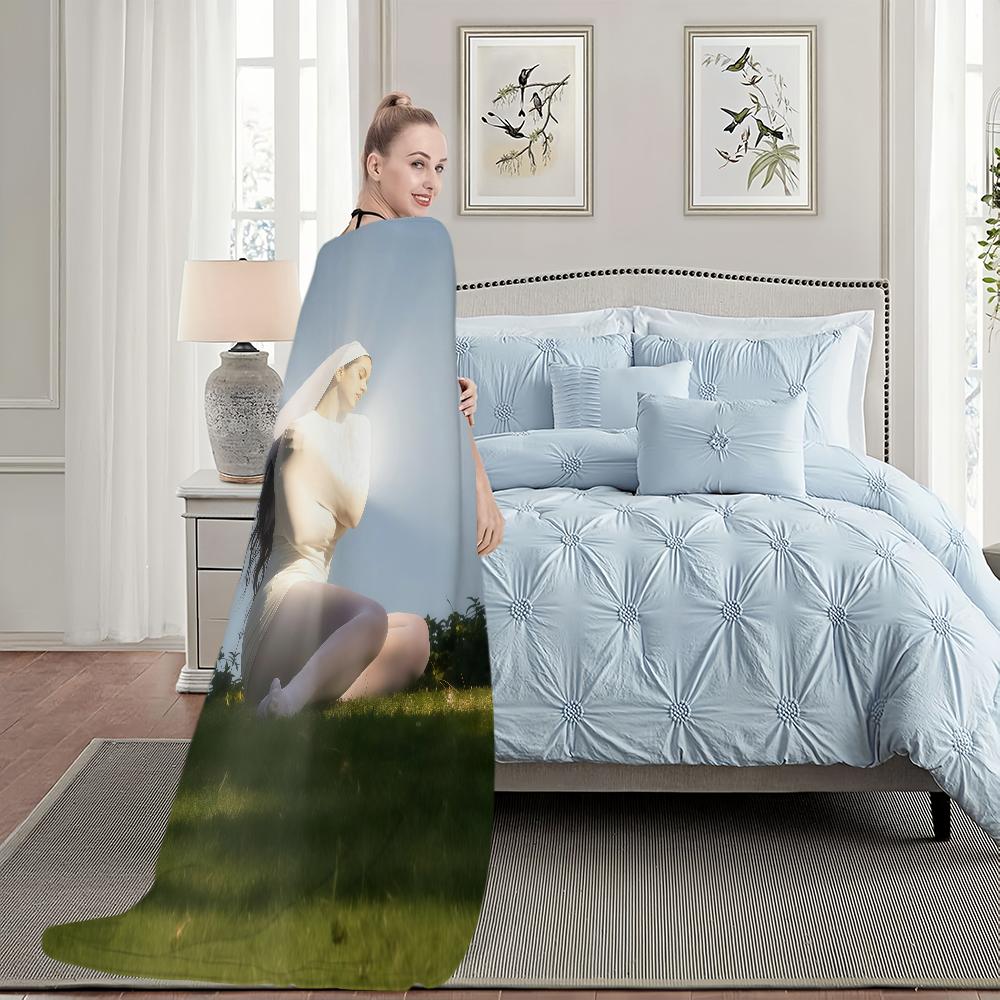 Singer R-Rosalia Lux Blanket Blanket for Couch Sofa Travel Home Picni Flannel Blanket birthday gift Warm Comfortable