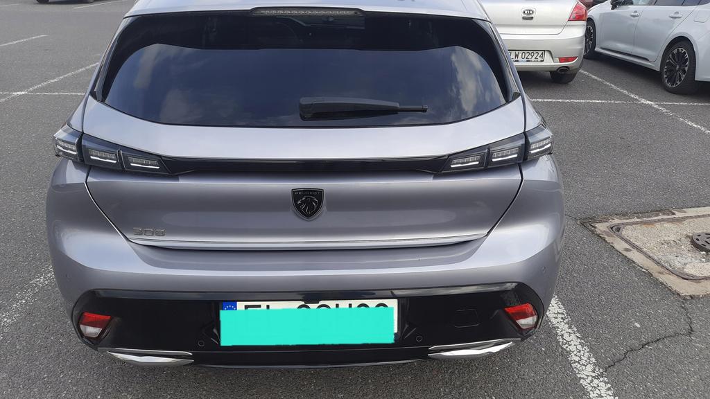 PEUGEOT 308 III 3 HB Chrome trim Chromed tailgate