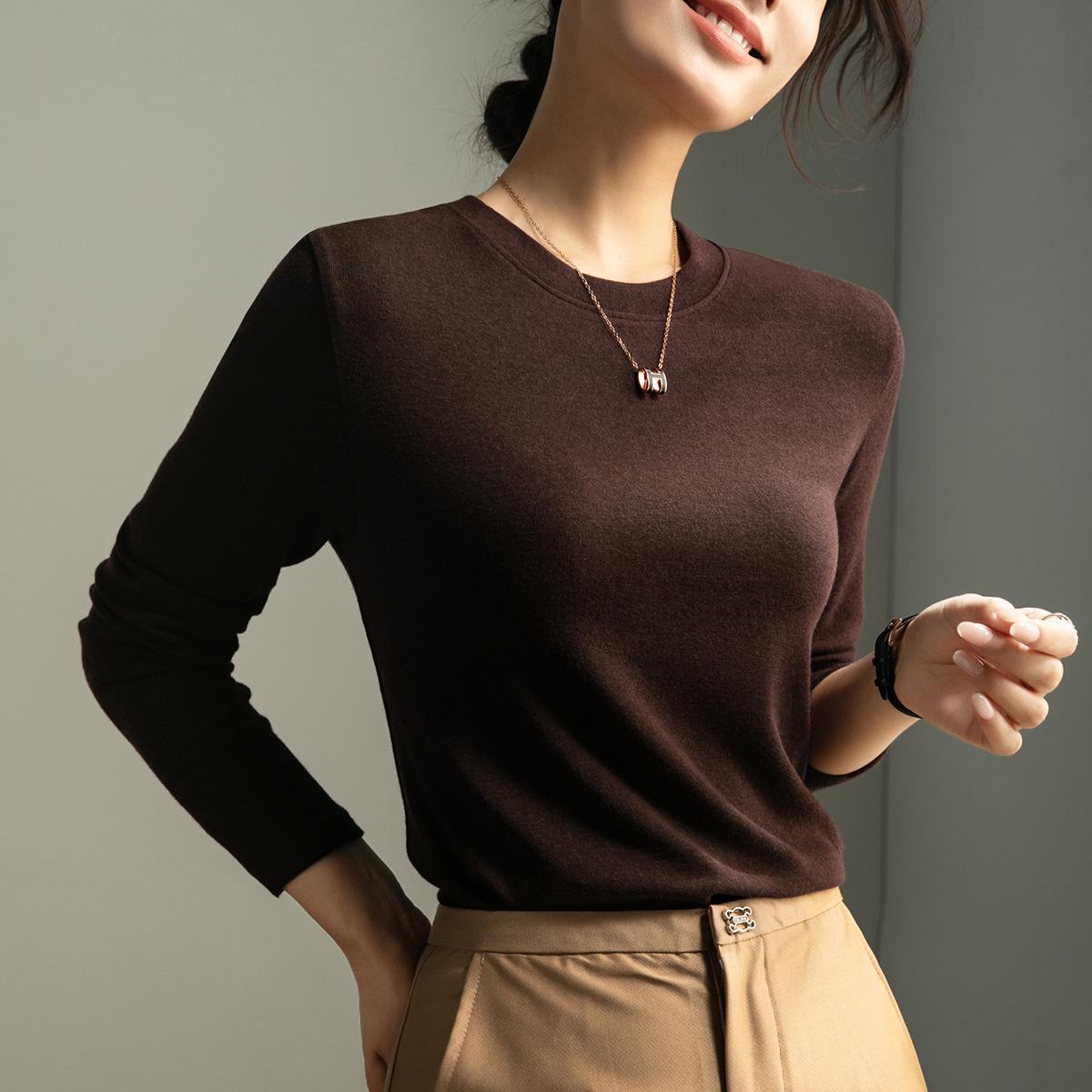 

Свитер Ankola Red Round Neck из смеси шерсти - новинка 2024 года, облегающий бархатный топ с начесом L коричневый