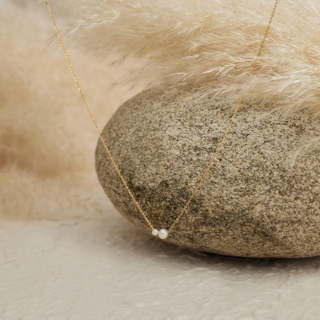 Cross-border Fashion: Simple Gold Chain Necklace with Faux Pearl Pendants