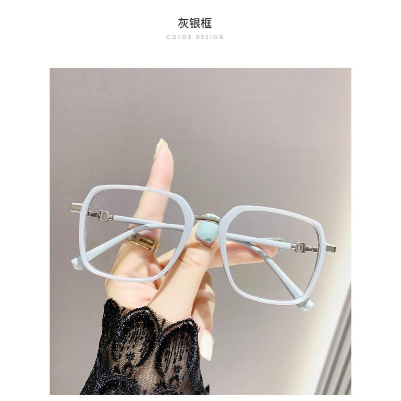 High-end High-definition Women's Full Frame Reading Glasses Blue Light Blocking Far Sight Eyewear Ultra Light Ladies Eyeglasses