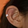 Ins Edge Four-Leaf Clover Micro-Inlaid Stud Ear Cuff Earrings: Shiny and Trendy Ear Bone Design