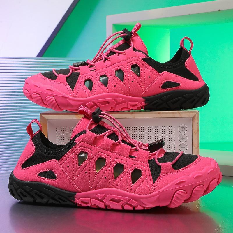 

New five-finger creek shoes couple sports mountaineering wading beach shoes breathable swimming shoes indoor fitness shoes 42 розы красного