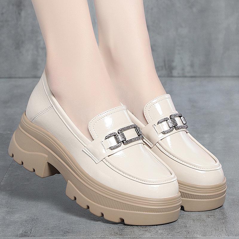 Platform Loafers New Women's Shoes Soft Leather Thick Heels British Small Round Toe Metal Decoration White Leather Shoes