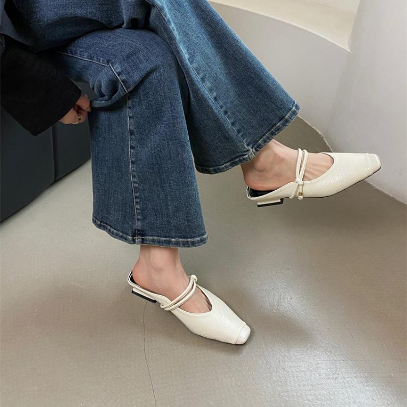 Fashion Summer Flat Shoes Women Pointed Toe Slingbacks Luxury Quality Suede Leather Walk Shoes Woman String Bead Runway Sandals Women