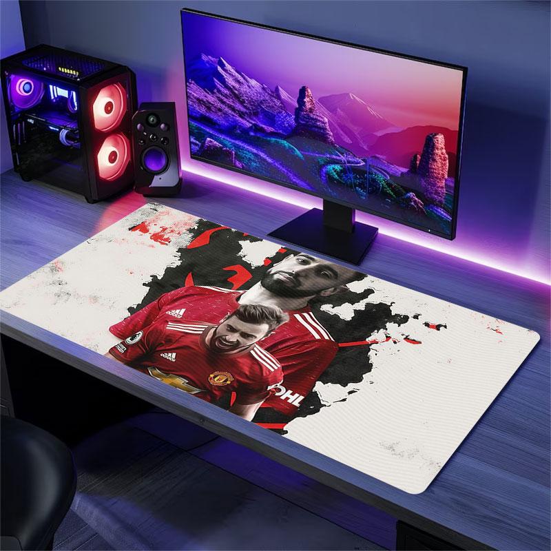 Bruno Fernandes Mouse Pad, Large Gaming Desk Mat, Non-slip XXL Mousepad for Laptop & Tablet, Mini PC Playmat with Stitched Edges