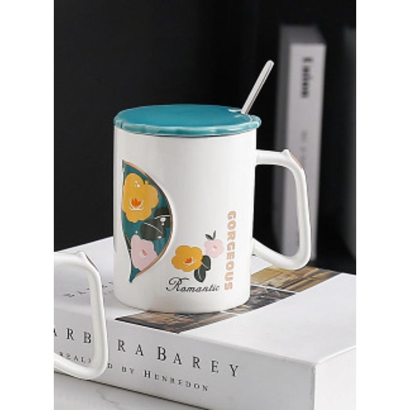 Kreative Geprägte Wunderschöne Romantische Blume und Blatt Keramiktasse mit Deckel Löffel Büro Zuhause Kaffee Milch Tasse Begleiter Geschenk Tasse