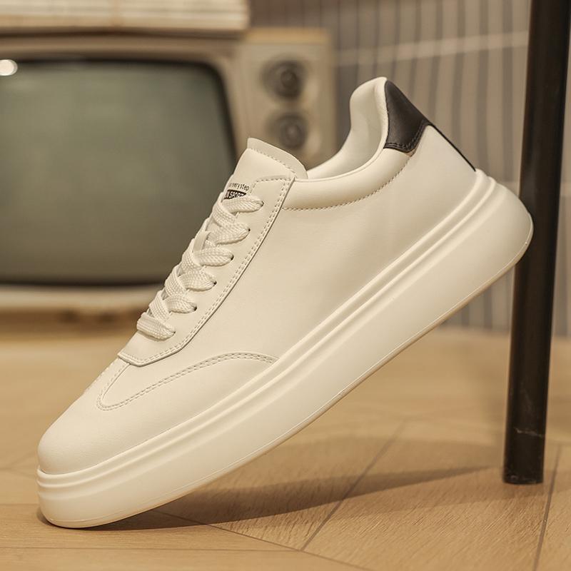 Fashion Outdoor Men Casual Shoes 2025 New Arrival Classic Mens Sneakers Lace-up Walking Shoes Leather Mens Comfortable Driving Flats