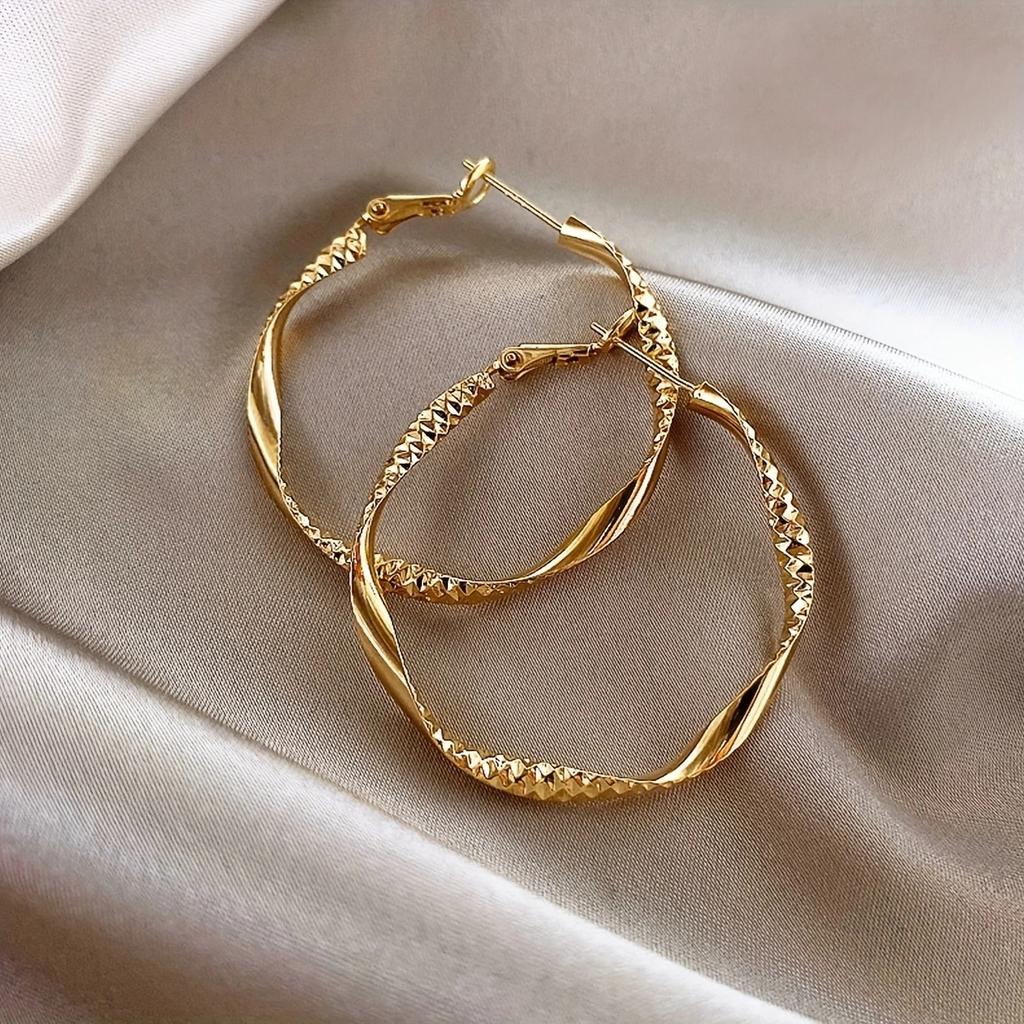 Golden Color Twisted Pattern Hoop Earrings Elegant Style Iron Jewelry Daily Wear Accessories Trendy Female Gift