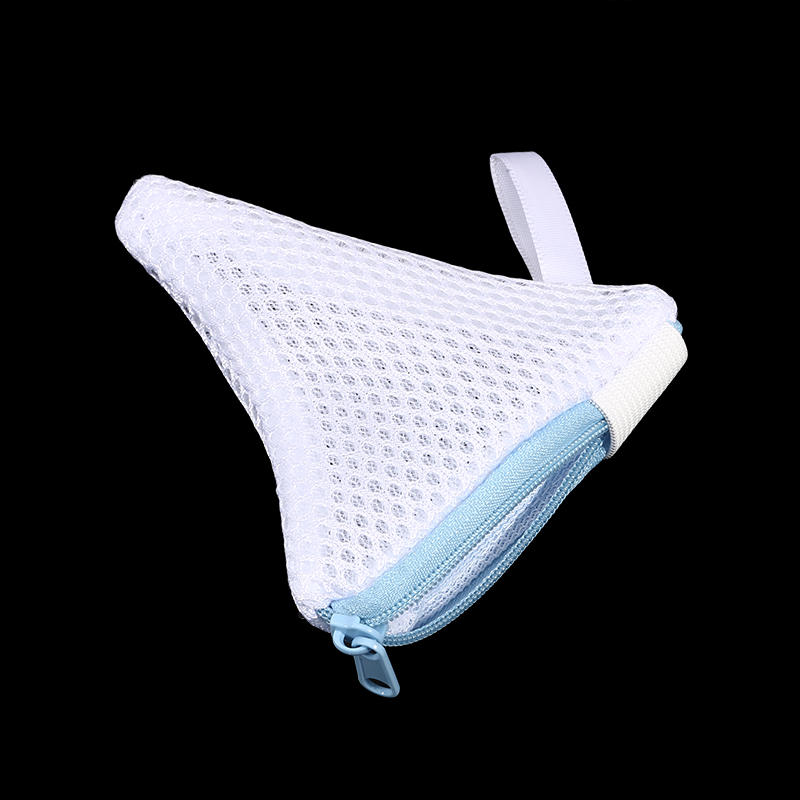 Laundry Bags - Thickened Polyester Mesh,  Easy Storage, Zipper Closure, Ideal for Delicates, Modern Minimalist Design
