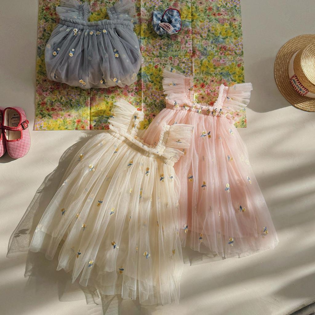 Girls' Flower Embroidered Tulle Dress: Summer Style with Puff Sleeves and Net Yarn Skirt