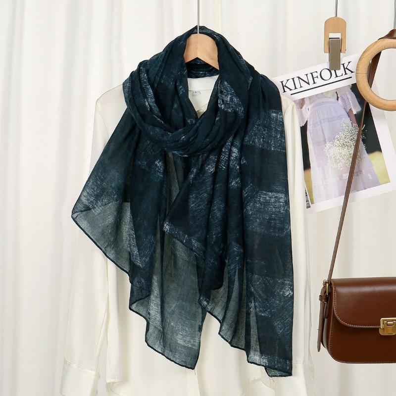 

Осень и зима горячие продажи новый шестиугольный принт балийская пряжа универсальный длинный шарф модная солнцезащитная шаль ретро шелковый шарф шарф 180*90cm