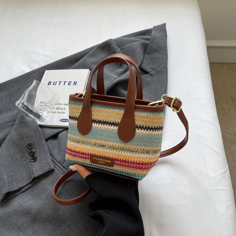 Ielgy Seaside Vacation Beach Bag Summer Trendy Messenger Bag Commuter Woven Straw Portable Bucket Bag