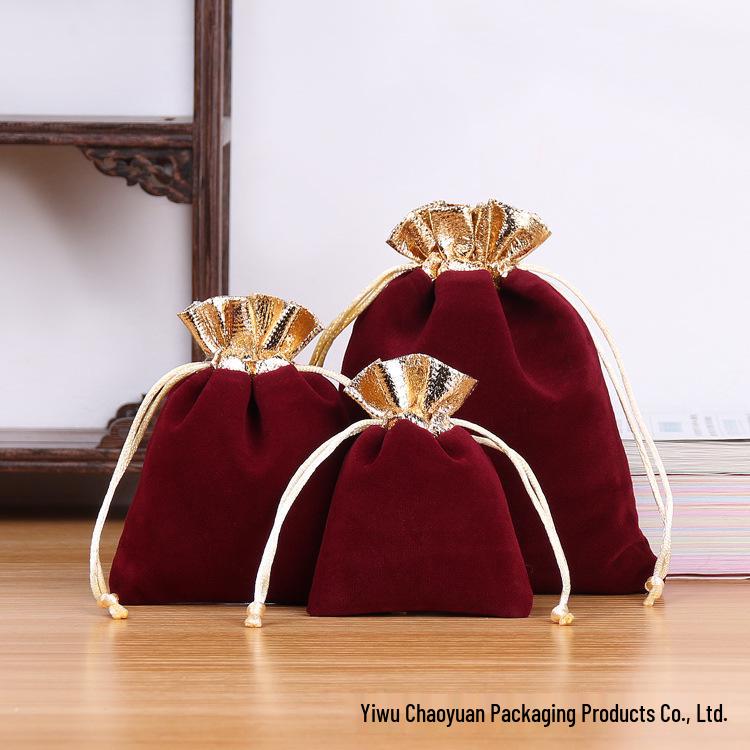 

Бархатный мешочек на шнурке для украшений - Четки для молитвы, Конфетные мешочки, Маленькие парчовые подарочные мешочки 7x9 cm вино красного