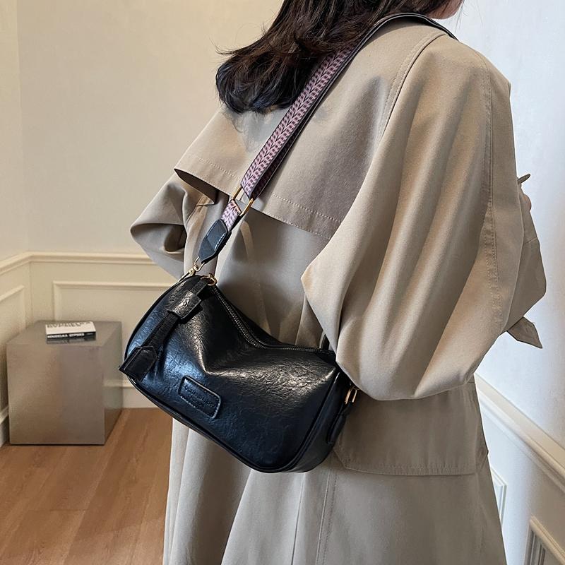 Fashionable Women's Shoulder Bag for Girl Fashion Style Boston Tote Bag Pu Leather Retro Underarm Bag Female Accessory