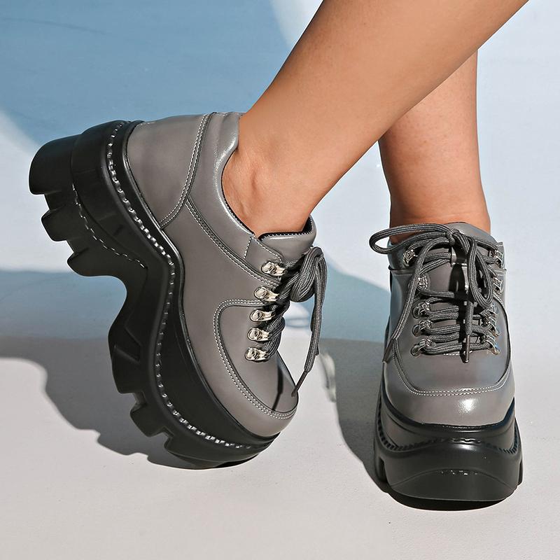 Fashion Fashion Black Chunky Sneakers for Women 2025 Autumn Platform Sports Shoes Woman Gothic Punk Style Thick Sole Sneakers Plus Size