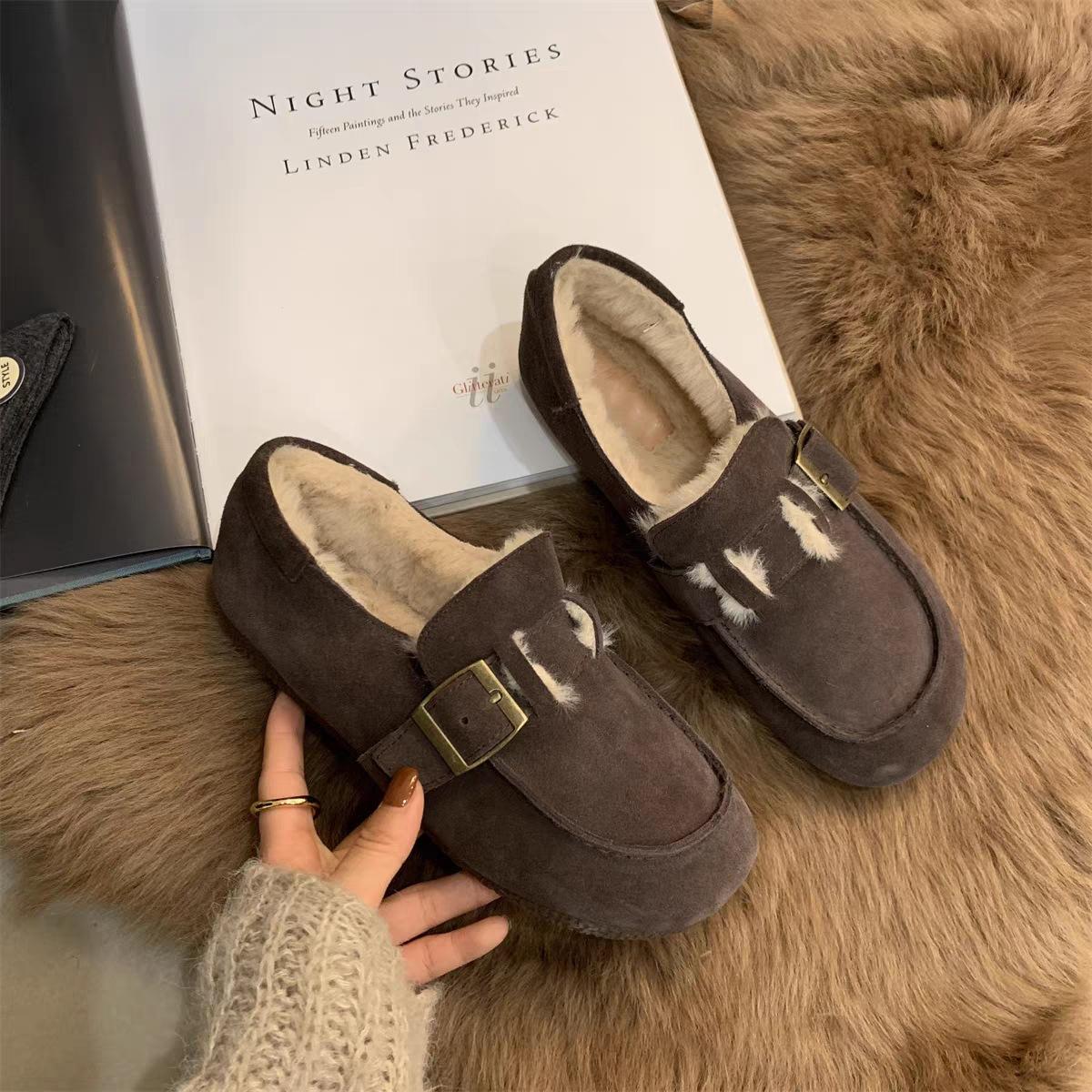 

МОДНЕ ВЗУТТЯ Чоловічі дихаючі спортивні кросівки Спортивне взуття для бігу Відкритий жіночий теніс Тренажер для тренажерного залу 40 темно-коричневого кольору