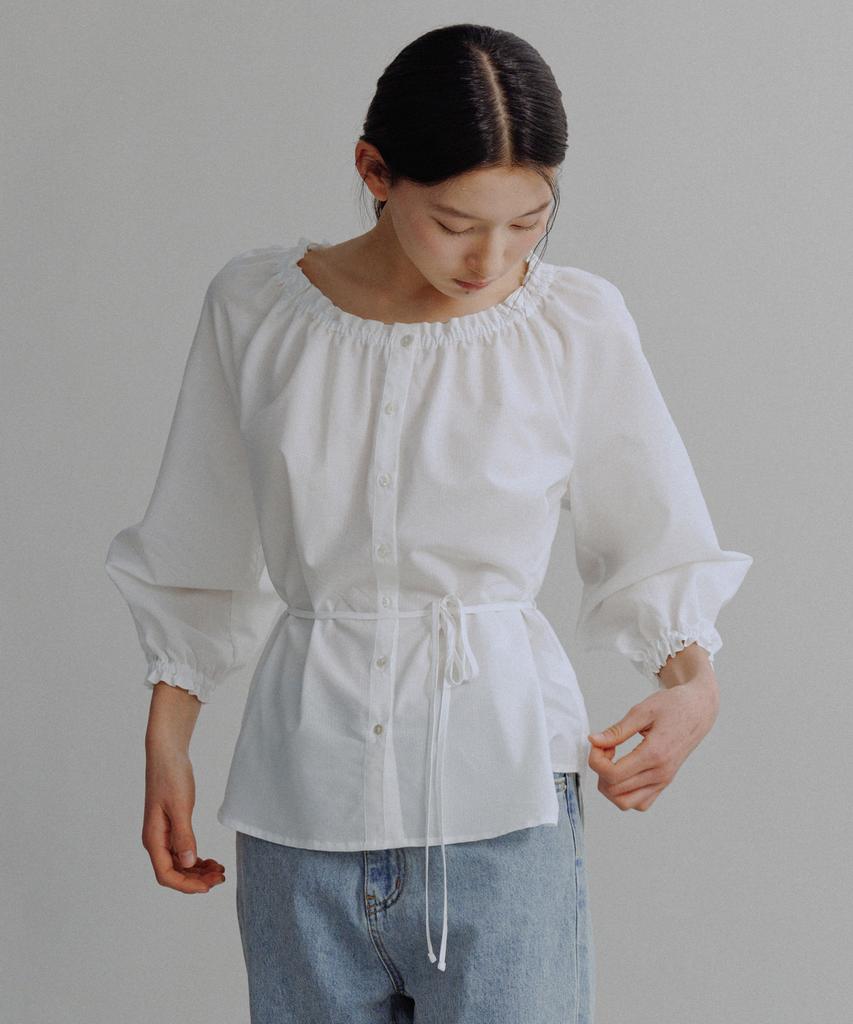 Manggomaenipeullijeu Talia Shirring Blouse_White