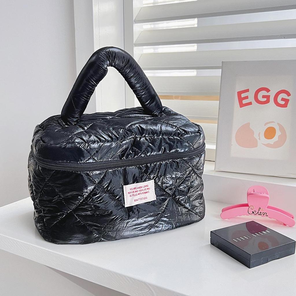 Korean Style Minimalist Makeup & Skincare Travel Bag