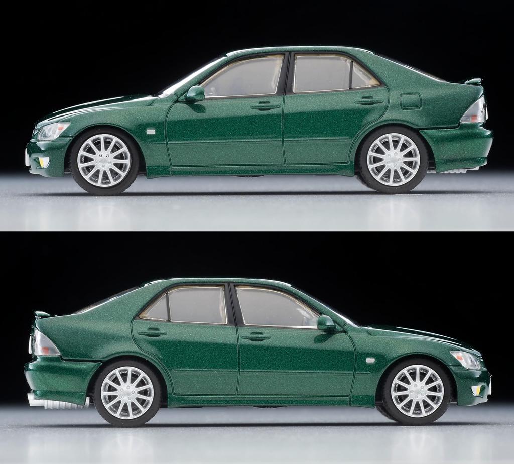 TOMYTEC Tomica Limited Vintage Neo LV-N227d Toyota Altezza RS200 L Edition (Green, 2002 Model) - Finished Model (Product Number: 334576)