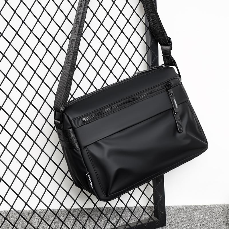 Men's Shoulder Bag Water-repellent Large Capacity Crossbody Bag