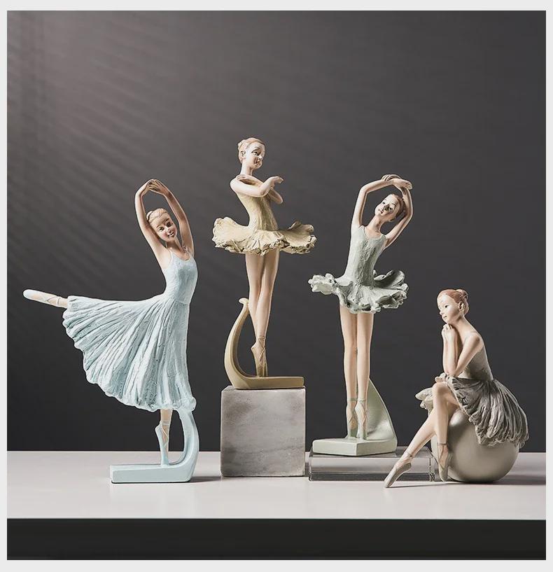 Elegantní figurka baletní tanečnice - moderní bytová dekorace do obývacího pokoje nebo vinárny