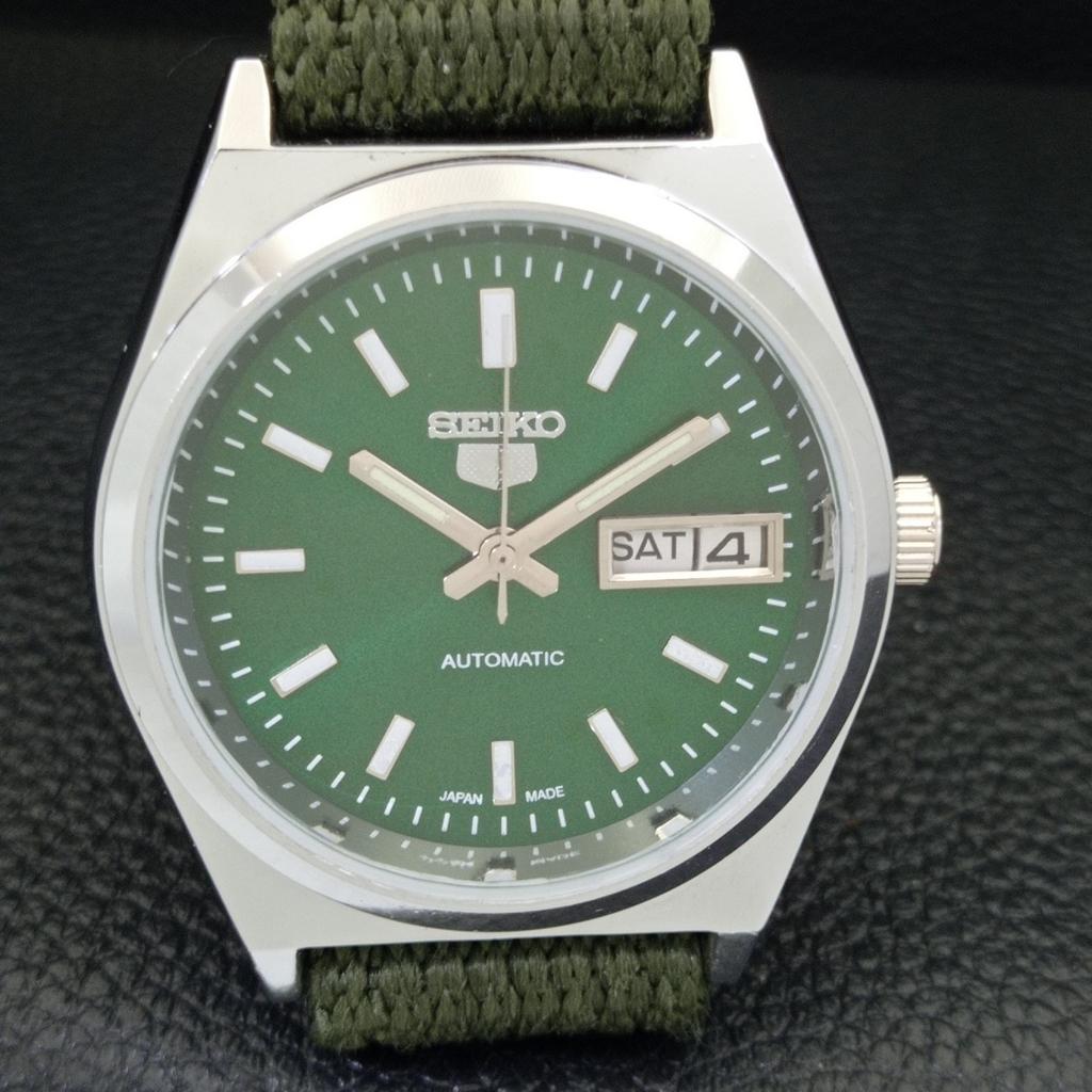 JAPAN VINTAGE SEIKO 5 AUTOMATIC REFURBISHED MENS GREEN DIAL WATCH a440674-4 Sk-a440674