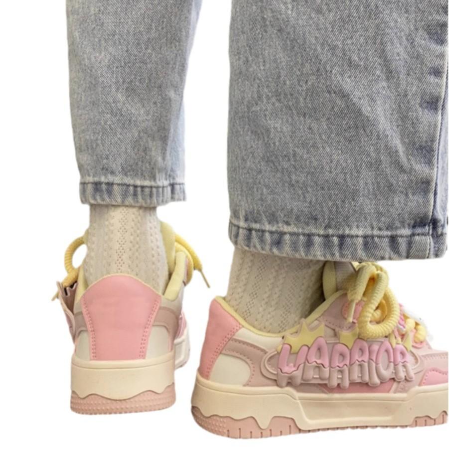 Explosive change niche original dopamine Kitty cat little white shoes female new student platform bread shoes board shoes