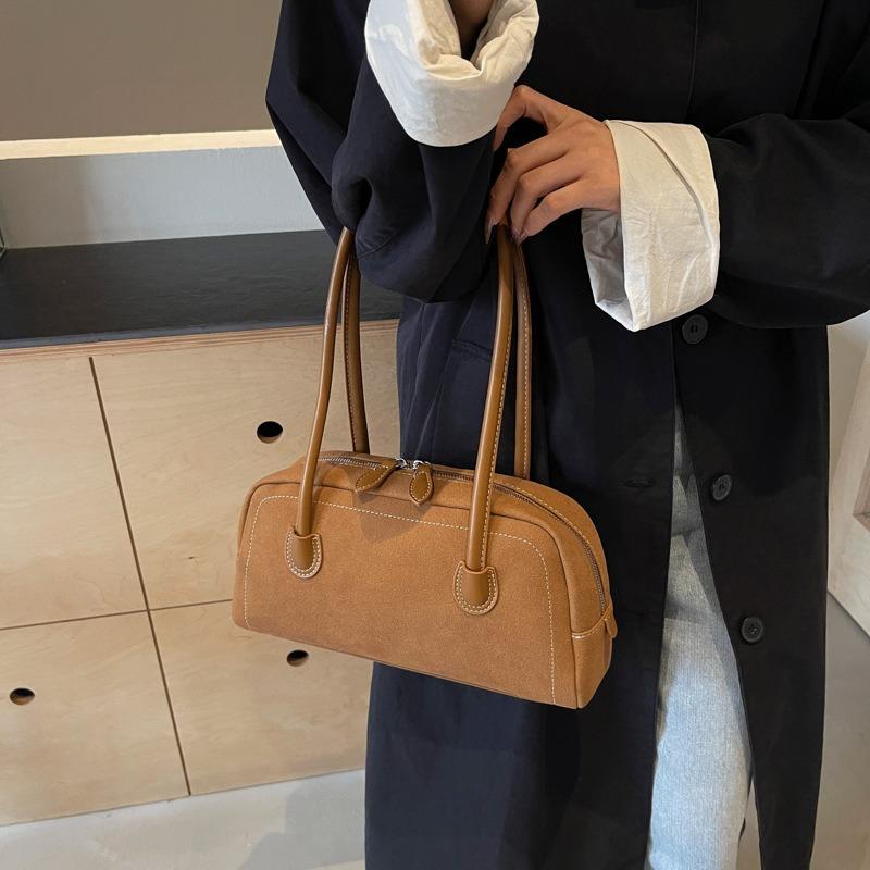 Retro Versatile Trend Bag Women's Large Capacity Suede Portable Underarm Bag Crossbody Bag Back