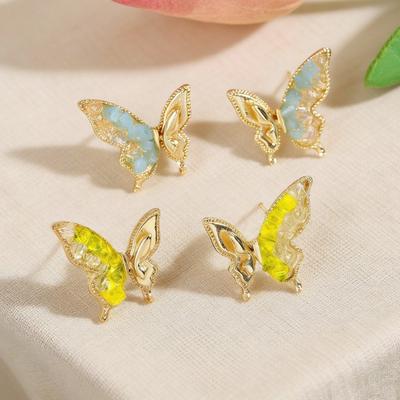 Spring Cream Butterfly Stud Earrings Light Luxury Premium Gilt Diamond Earrings Gentle Fairy Niche Design Earrings