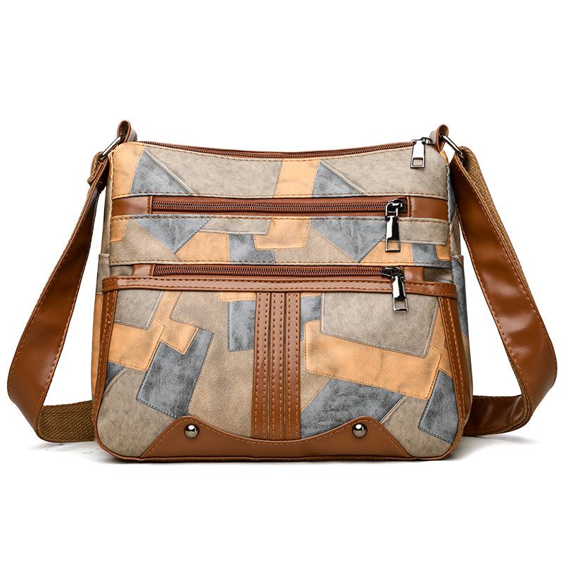 

Large Capacity Multi Compartment Crossbody Bag светло-коричневого