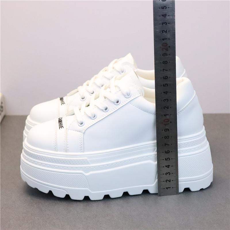 Fashion 8CM Leather Flats Casual Dad Shoes Chunky Sneakers 2025 Women Platform Sports Shoes Ladies Skateboard Hidden Heels Shoes Tennis