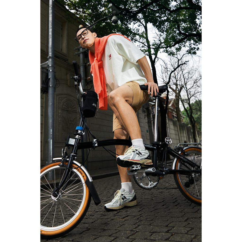 New Balance 1906R Sea Salt Eclipse True Red Sneakers M1906RR