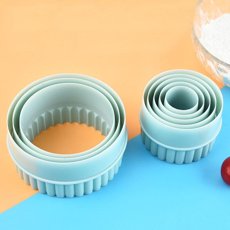 5/8 Pcs Fluted Edge Cookie Cutters Set - BPA-Free Plastic Baking Molds for Uniform Biscuits, Fondant & Holiday Cookie Decorating