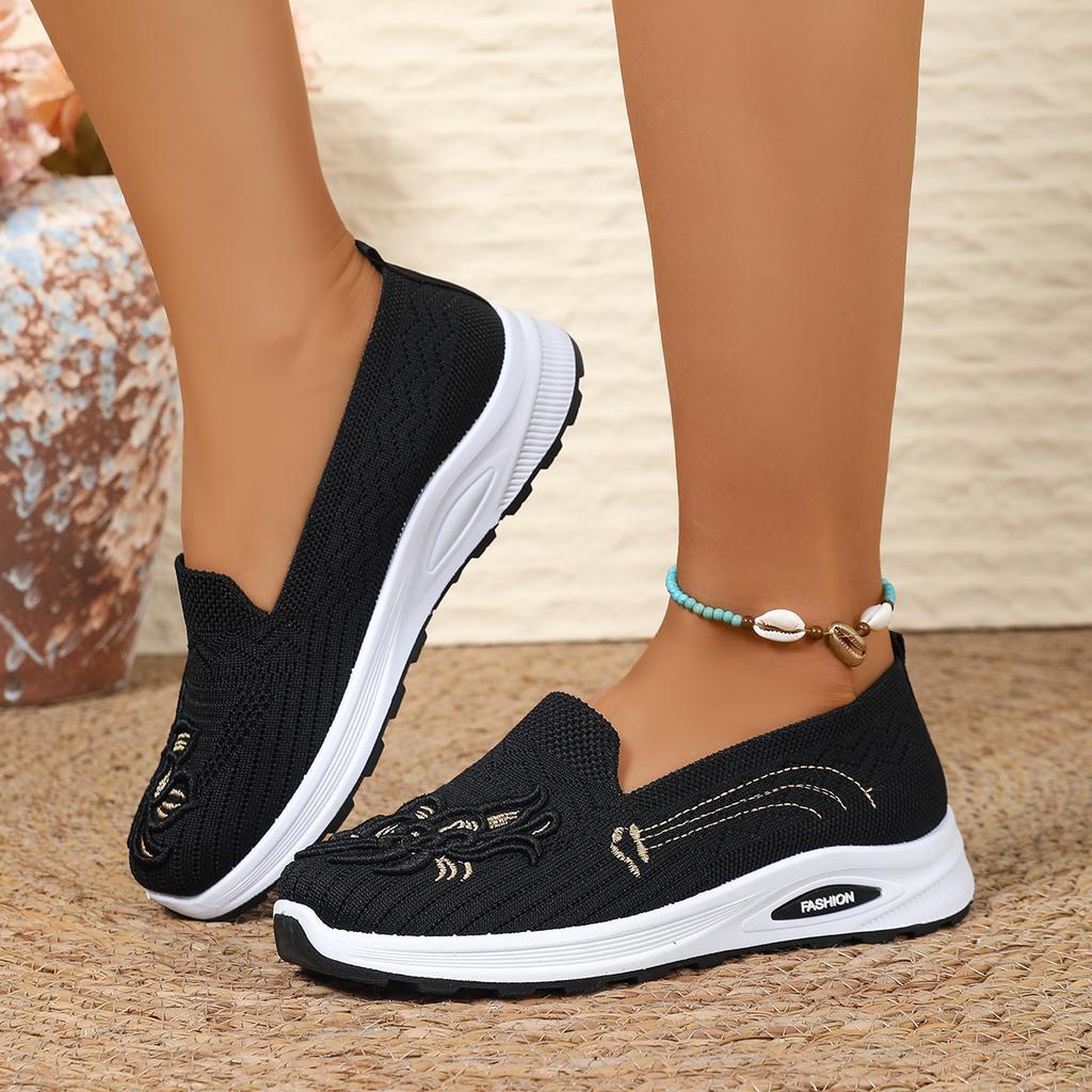 Fashion Soft Solid Color Fashion Female Footwear Lightweight Zapatos De Mujer Women Sneakers Mesh Breathable Floral Comfort Mother Shoes