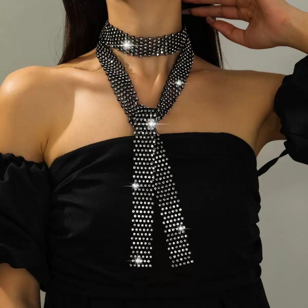 Luxury Shiny Rhinestones Tie Sparkling Crystal Necktie Collar Choker Necklace  Daily/Party/Dance